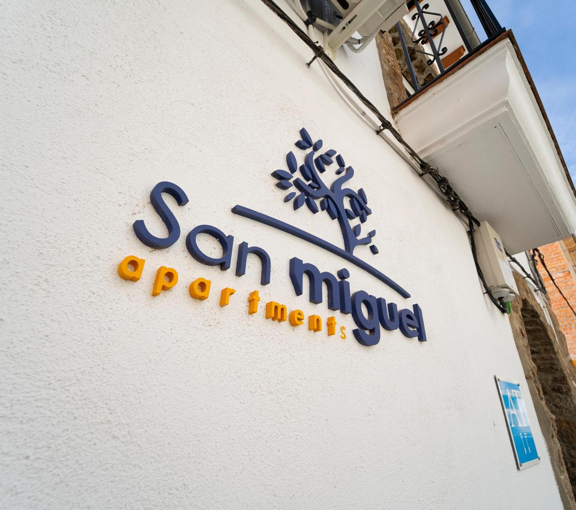 At San Miguel O Apartment Jarandilla de la Vera Exterior photo